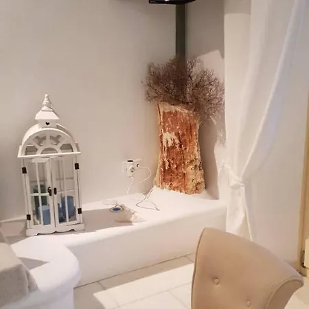 Vakantiehuis Nafsika Paros *