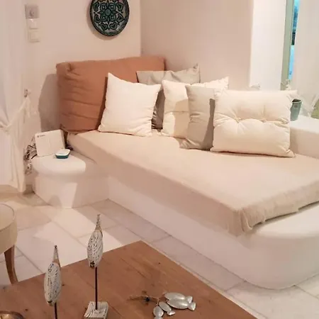 Nafsika Paros Vakantiehuis Logaras